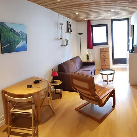 Modern With View On The Aiguille Du Midi Appartamento Chamonix